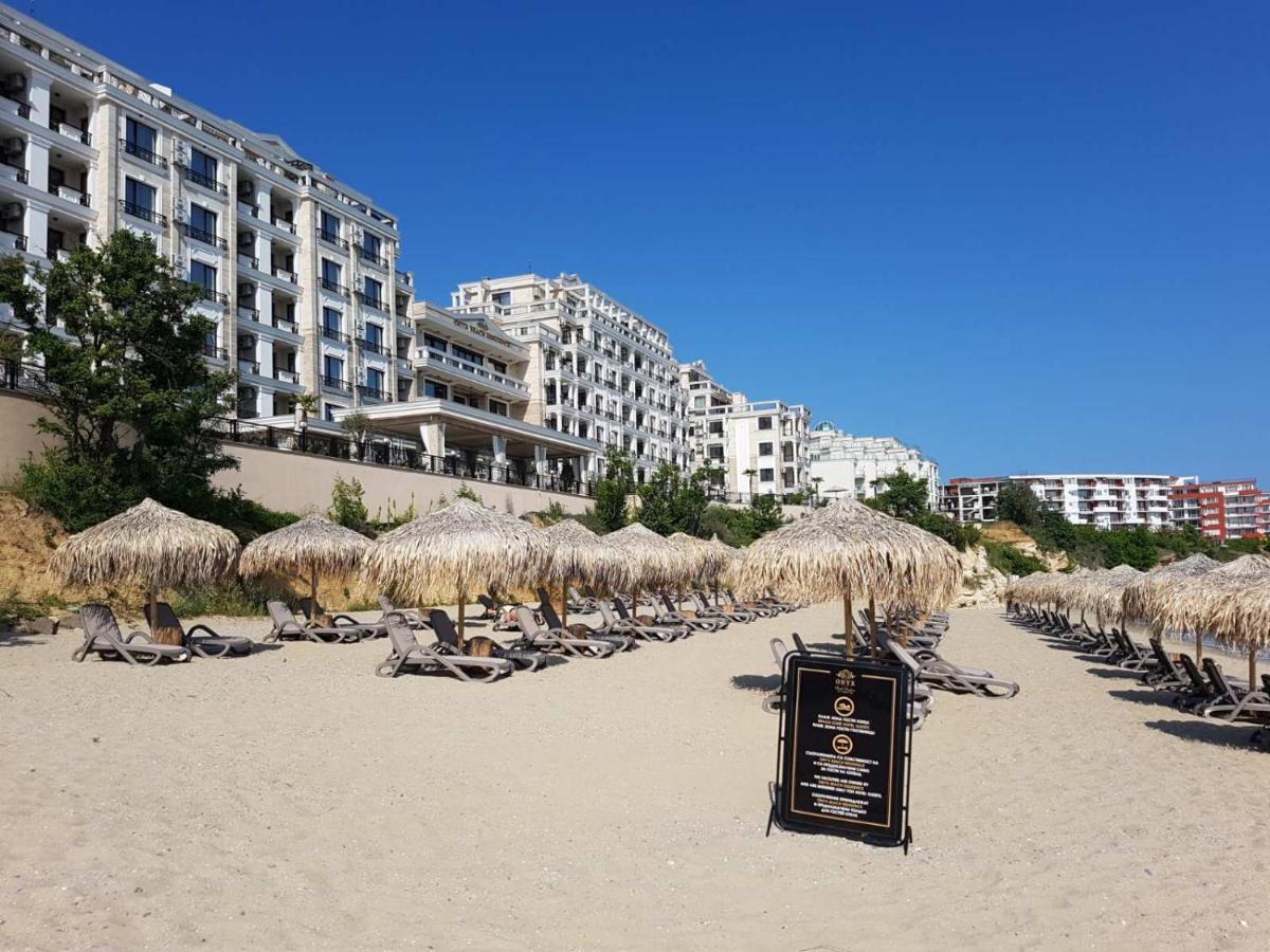 Onyx 2 Private Beach Apartment Sveti Vlas Eksteriør bilde