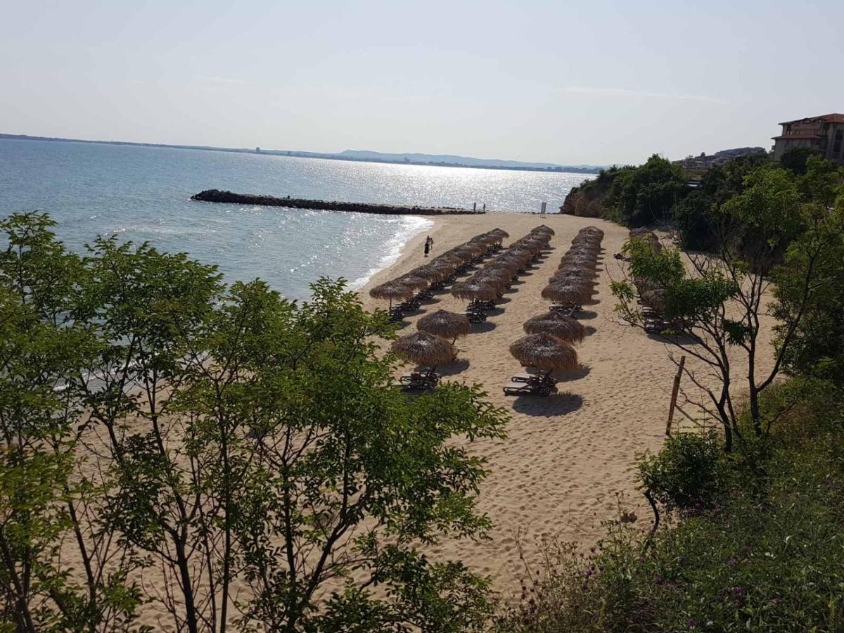 Onyx 2 Private Beach Apartment Sveti Vlas Eksteriør bilde