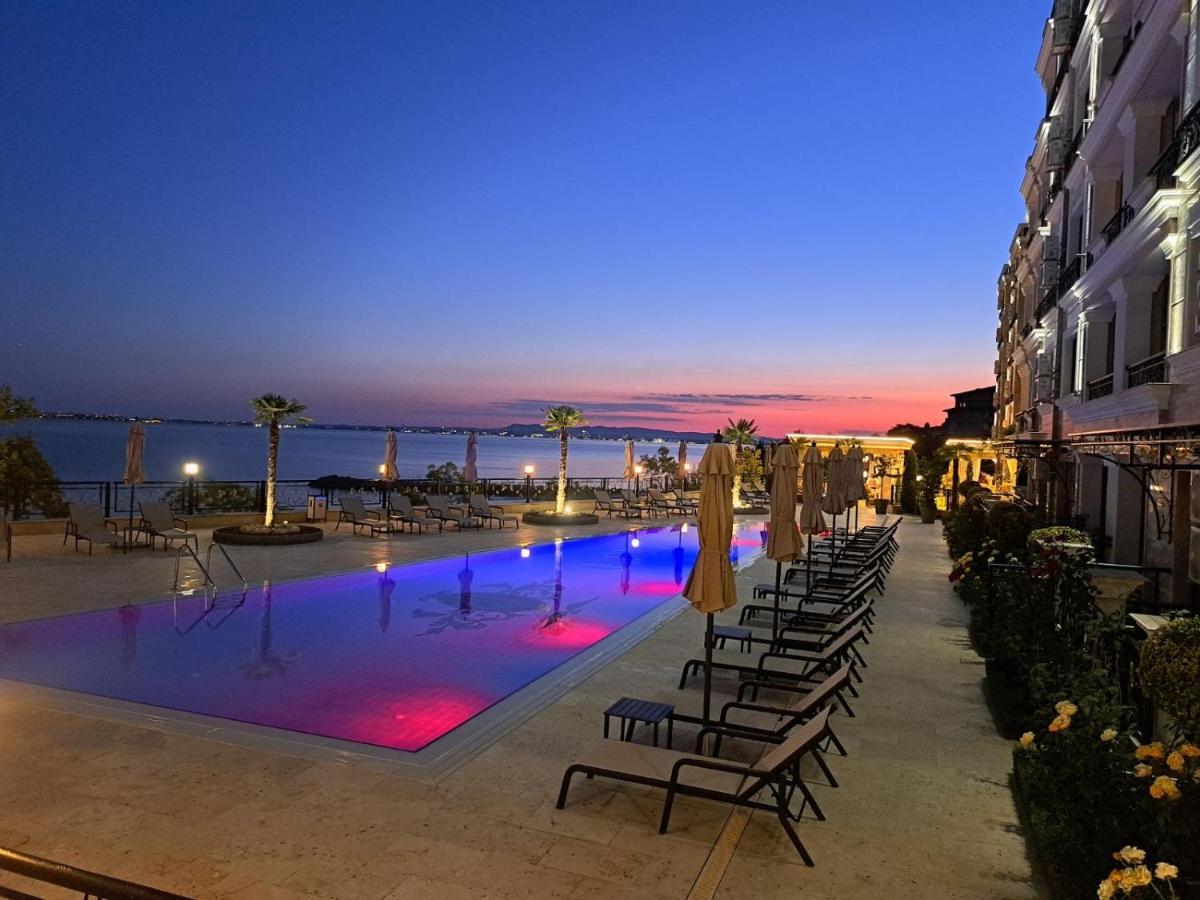 Onyx 2 Private Beach Apartment Sveti Vlas Eksteriør bilde