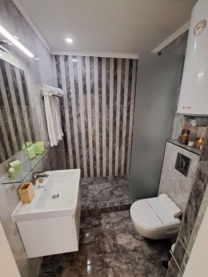 Onyx 2 Private Beach Apartment Sveti Vlas Eksteriør bilde