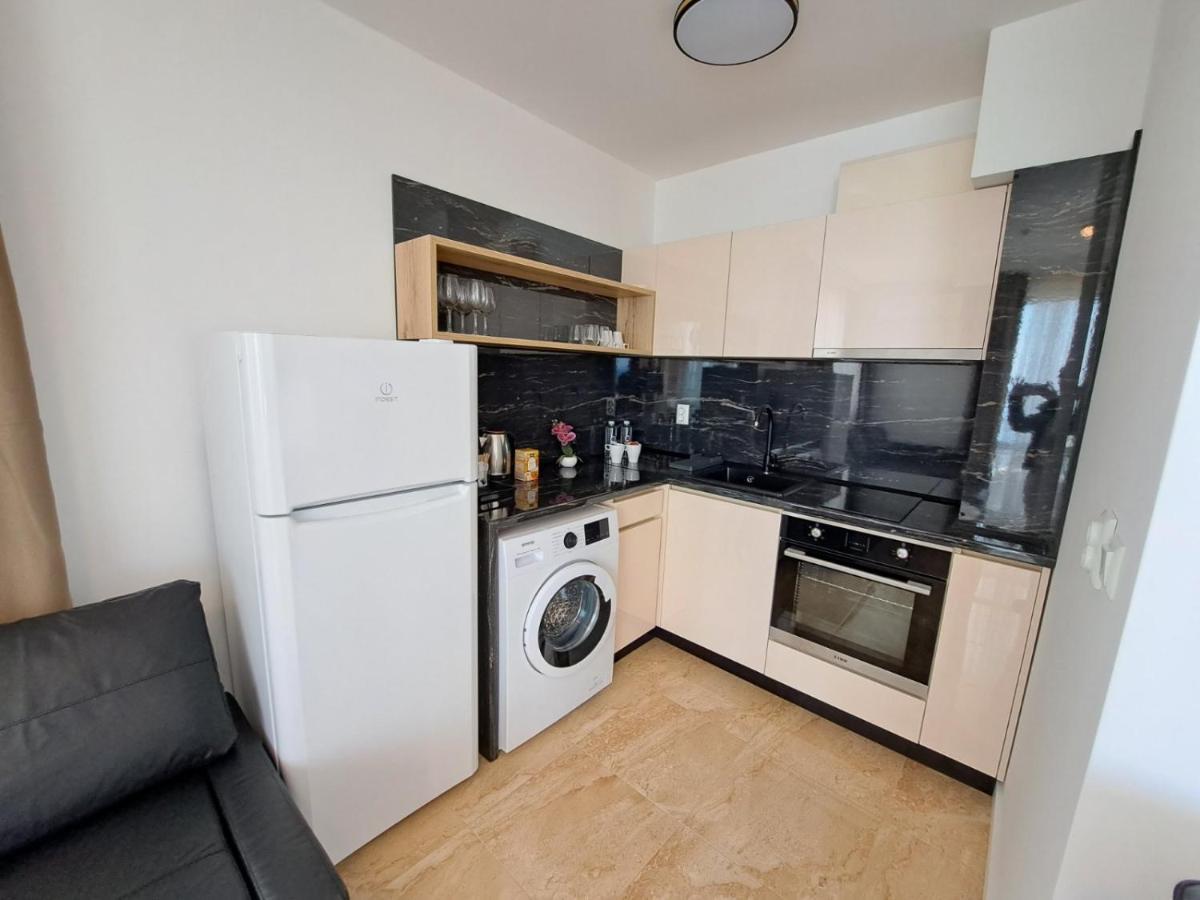 Onyx 2 Private Beach Apartment Sveti Vlas Eksteriør bilde