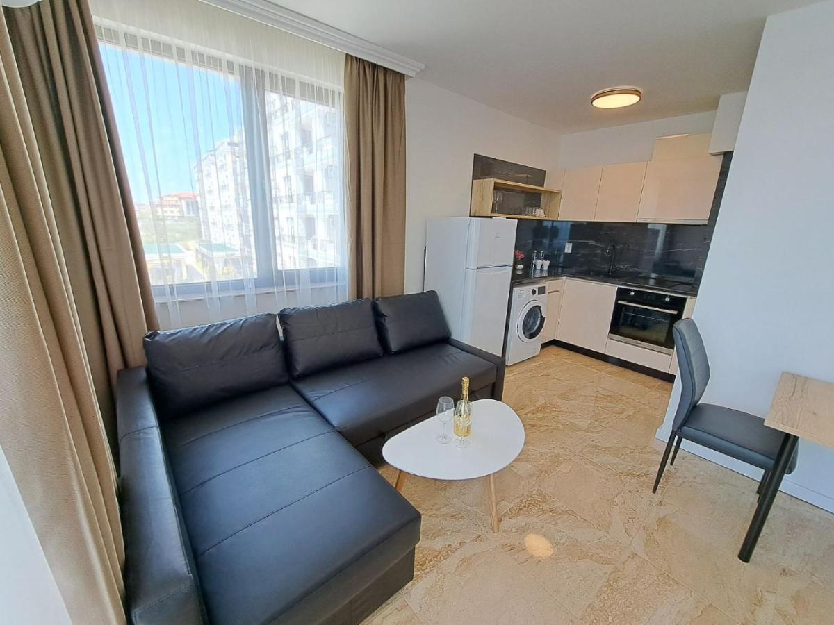 Onyx 2 Private Beach Apartment Sveti Vlas Eksteriør bilde