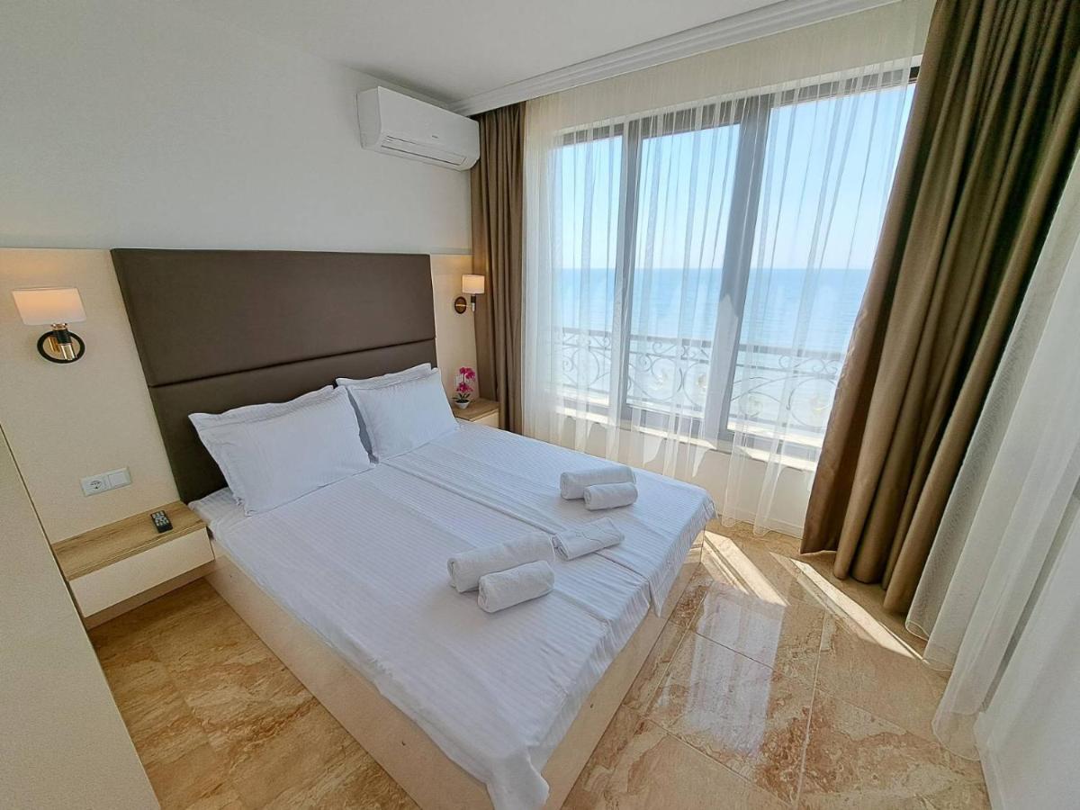 Onyx 2 Private Beach Apartment Sveti Vlas Eksteriør bilde