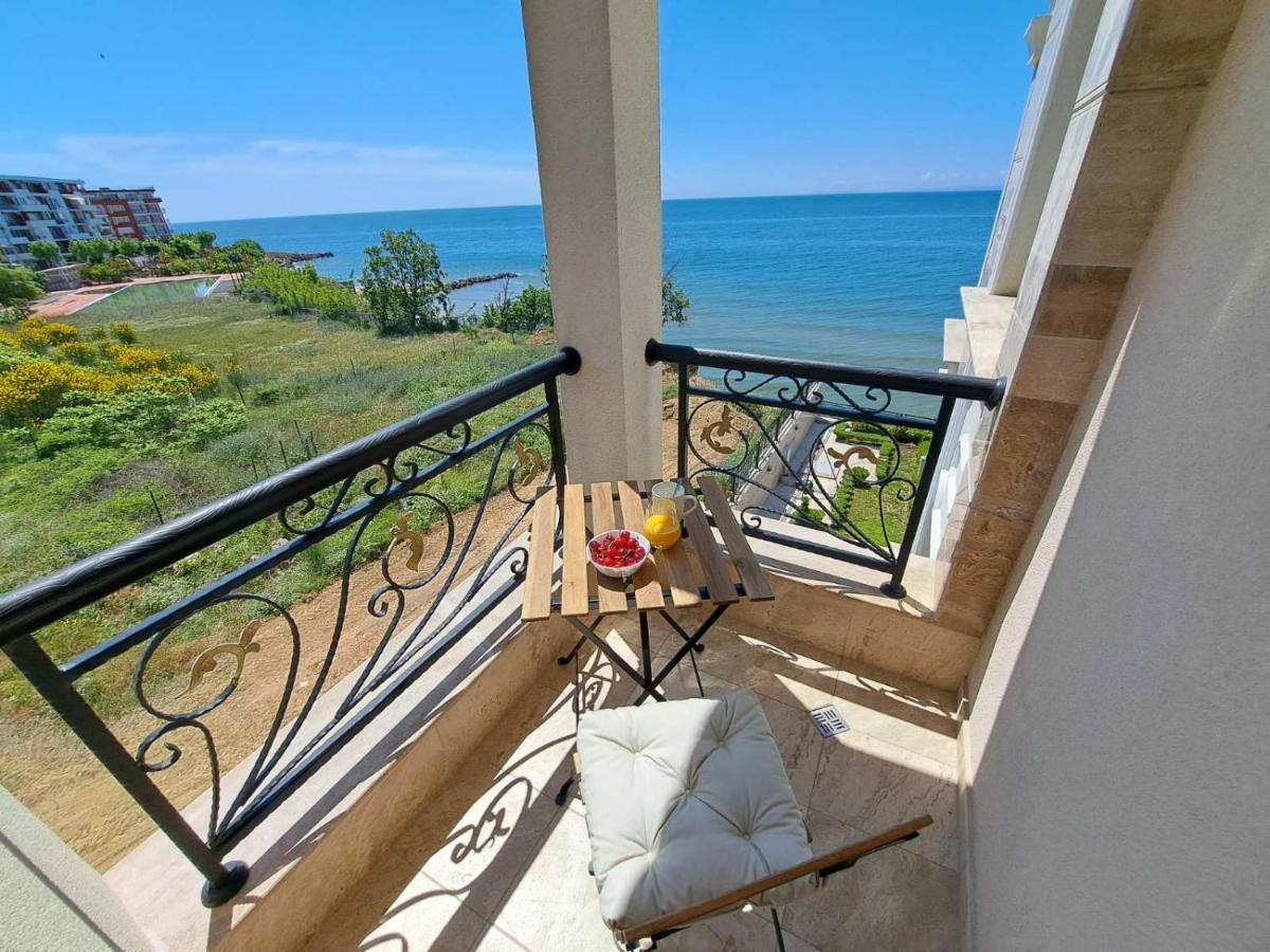 Onyx 2 Private Beach Apartment Sveti Vlas Eksteriør bilde