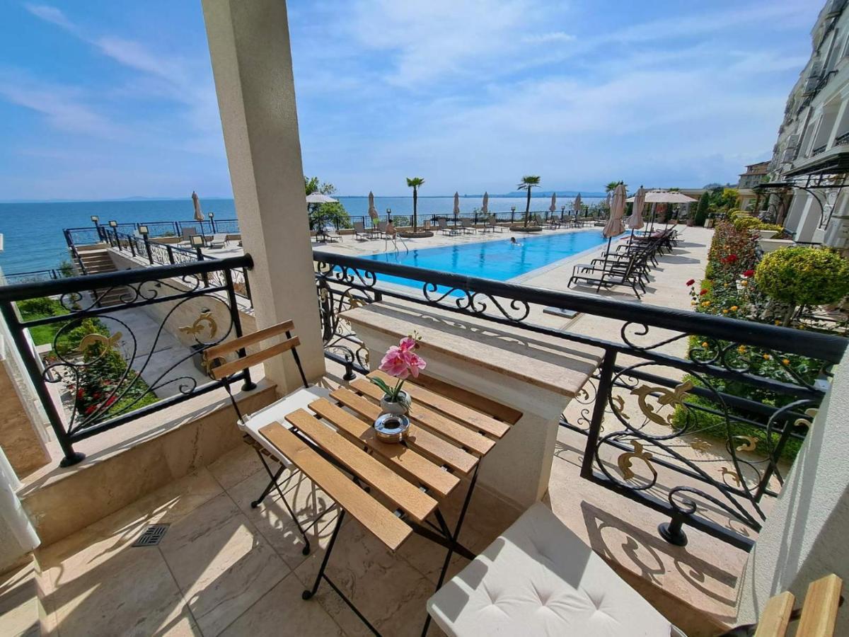 Onyx 2 Private Beach Apartment Sveti Vlas Eksteriør bilde