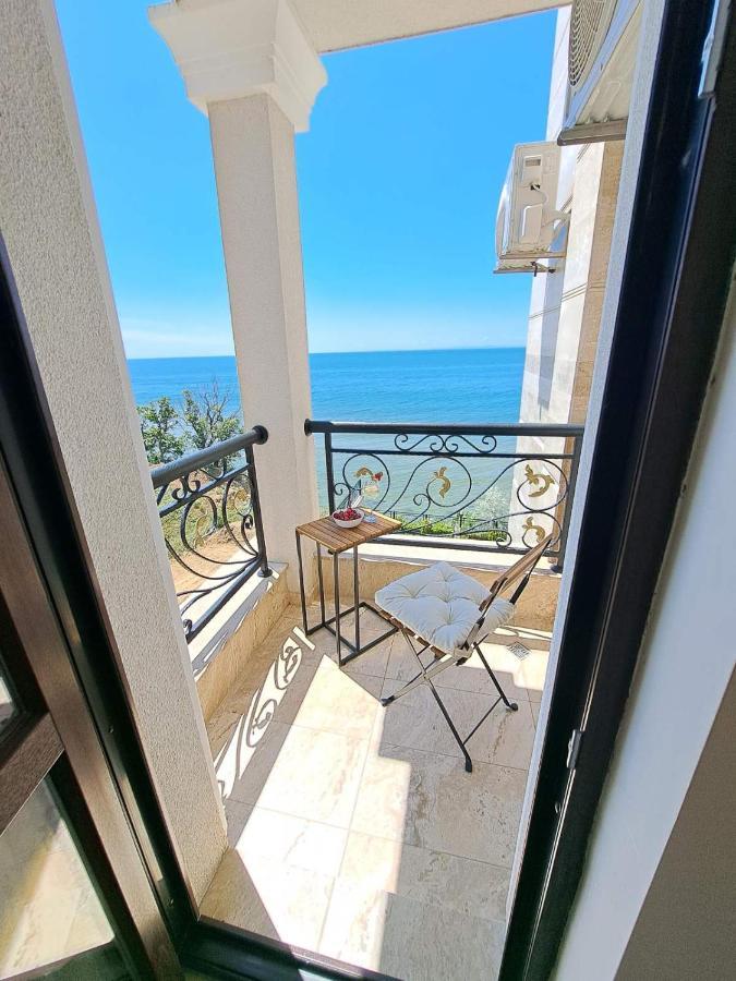 Onyx 2 Private Beach Apartment Sveti Vlas Eksteriør bilde