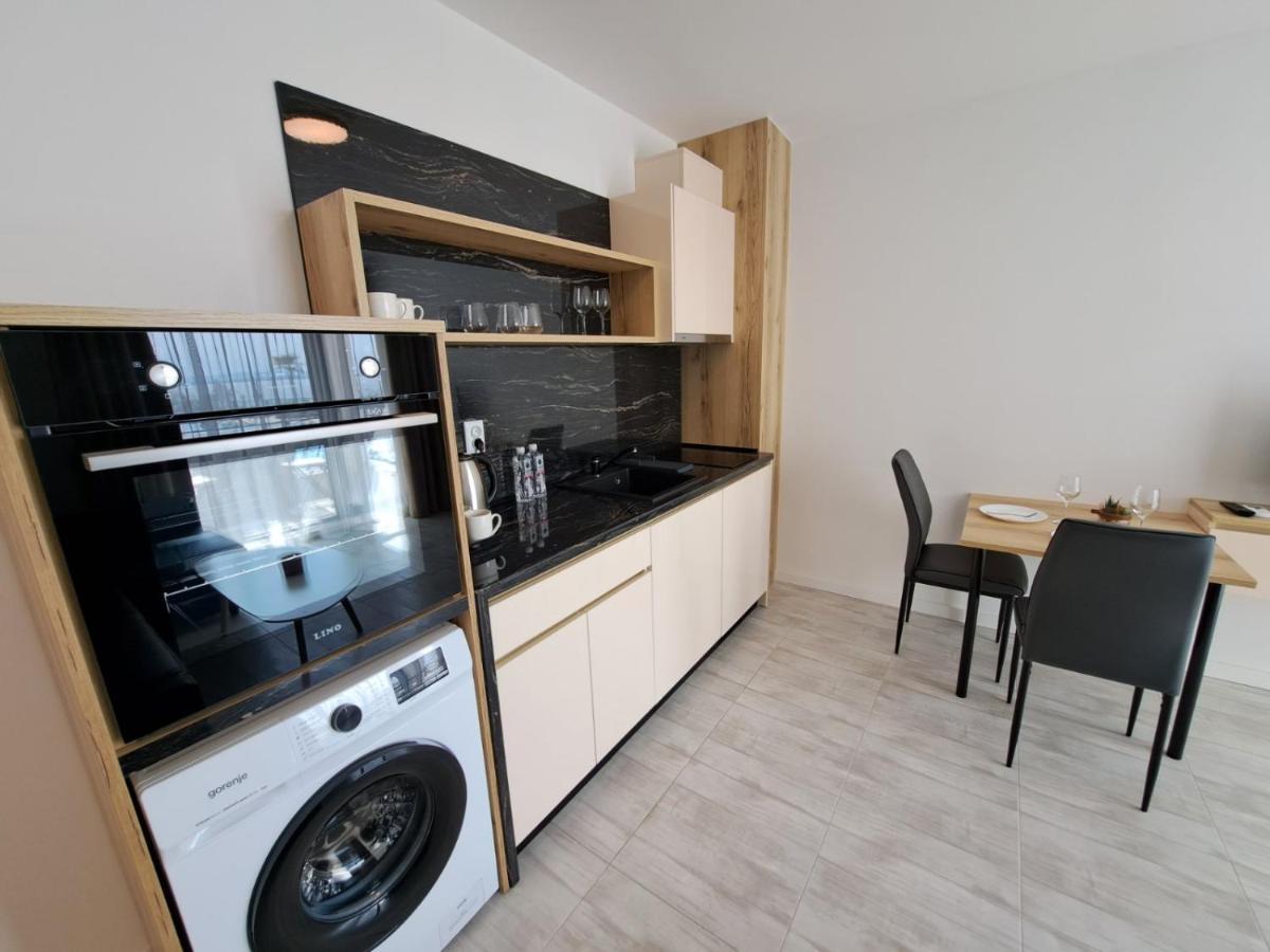 Onyx 2 Private Beach Apartment Sveti Vlas Eksteriør bilde