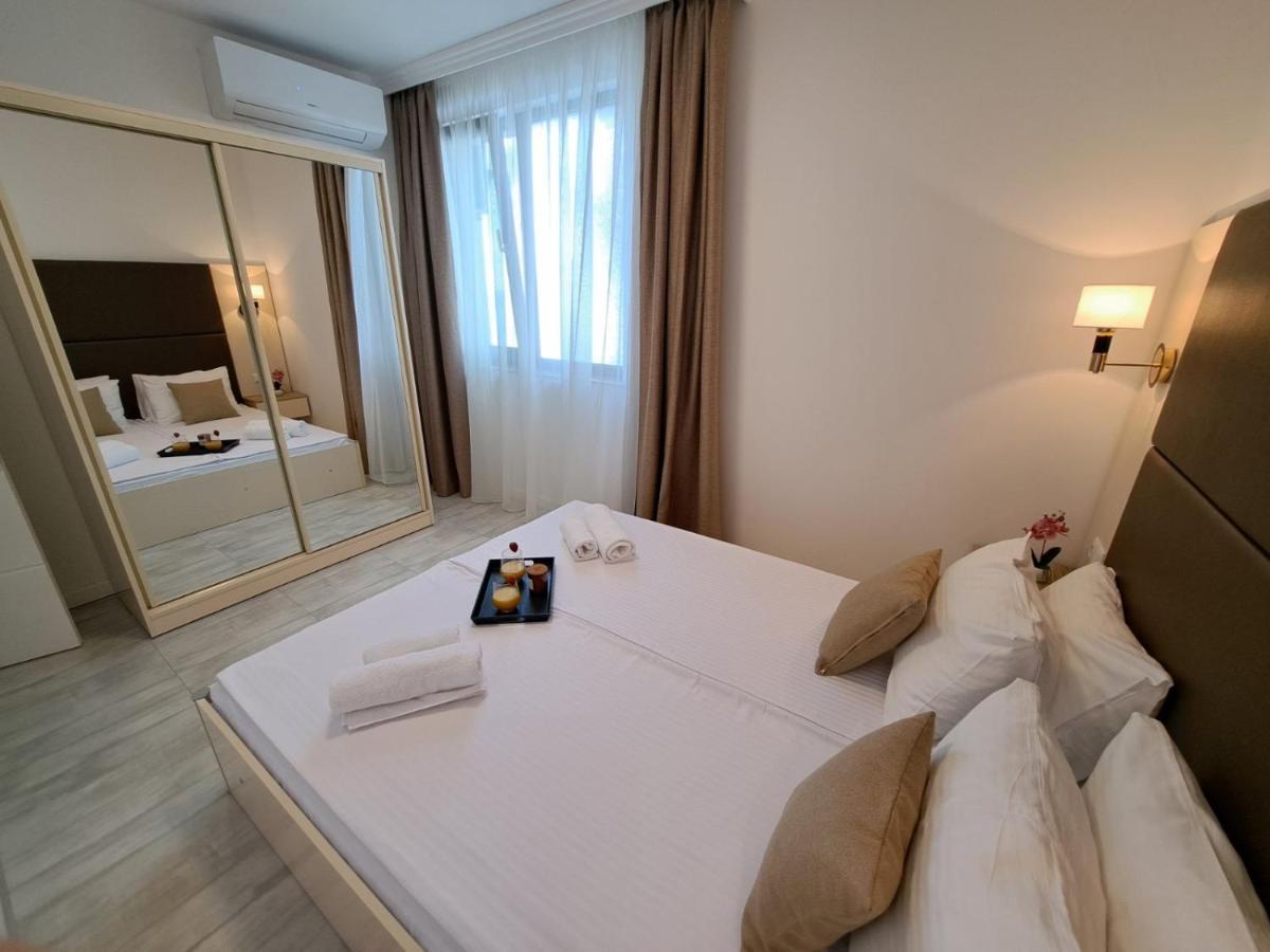 Onyx 2 Private Beach Apartment Sveti Vlas Eksteriør bilde
